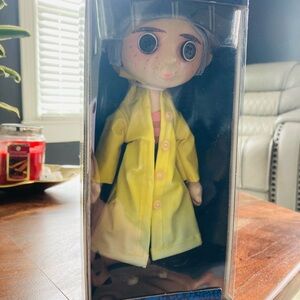 Neca Coraline 9” replica Doll